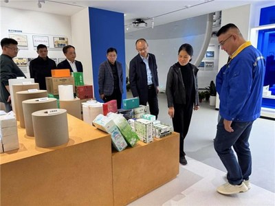 旌德縣招商團(tuán)赴昆山平湖考察，助力化妝品批發(fā)產(chǎn)業(yè)升級